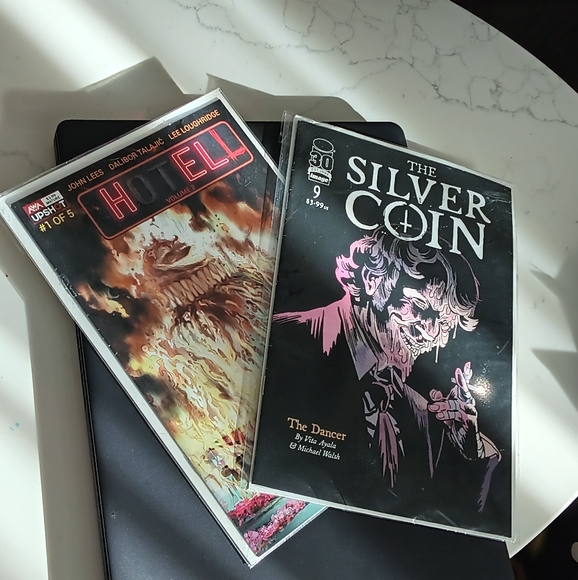 Comic books - Picture 3 of 4